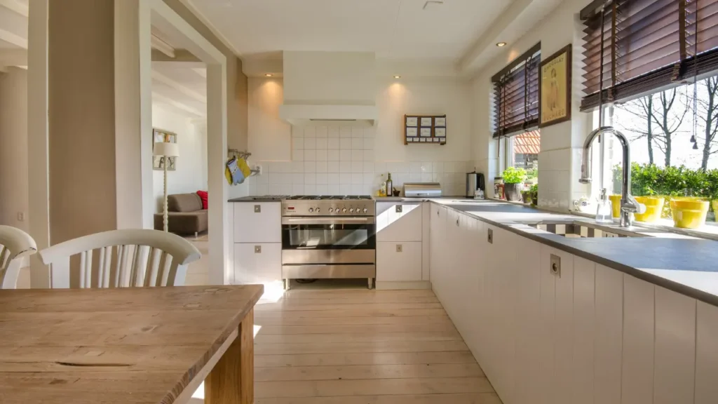 Clean and beautiful kitchen. 